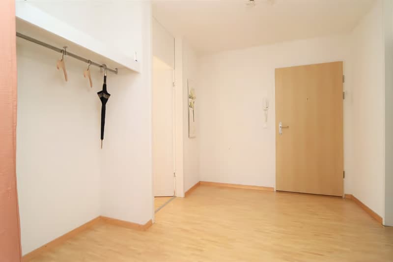 Geräumige 4.5-Zimmer-Wohnung mit Balkon in Biel – sofort verfügbar! (11)