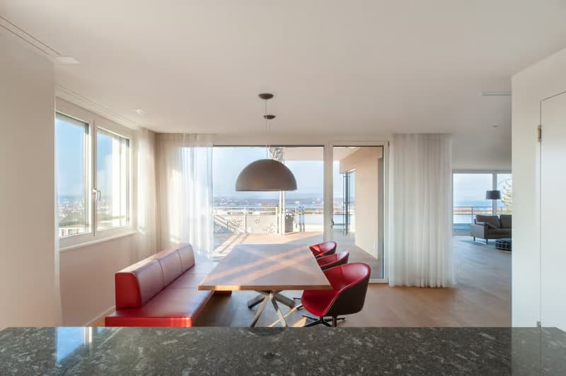 Geräumige 4.5-Zimmer-Wohnung mit Balkon in Kreuzlingen – sofort verfügbar! (4)