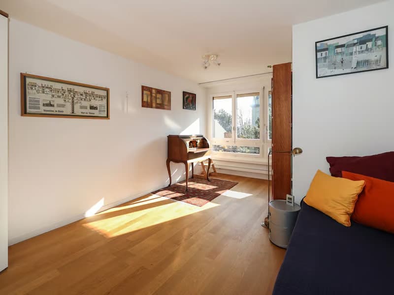 Moderne 3.5-Zimmer-Wohnung mit Balkon und Kamin an zentraler Lage in Bern (12)