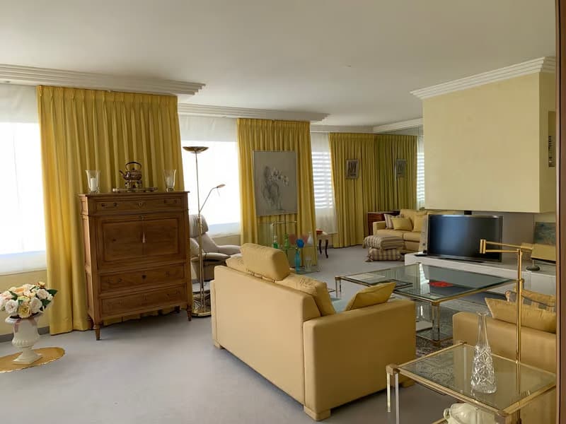 Grosszügige 5.5-Zimmer-Wohnung mit Balkon und herrlichem Ausblick in Bülach (13)