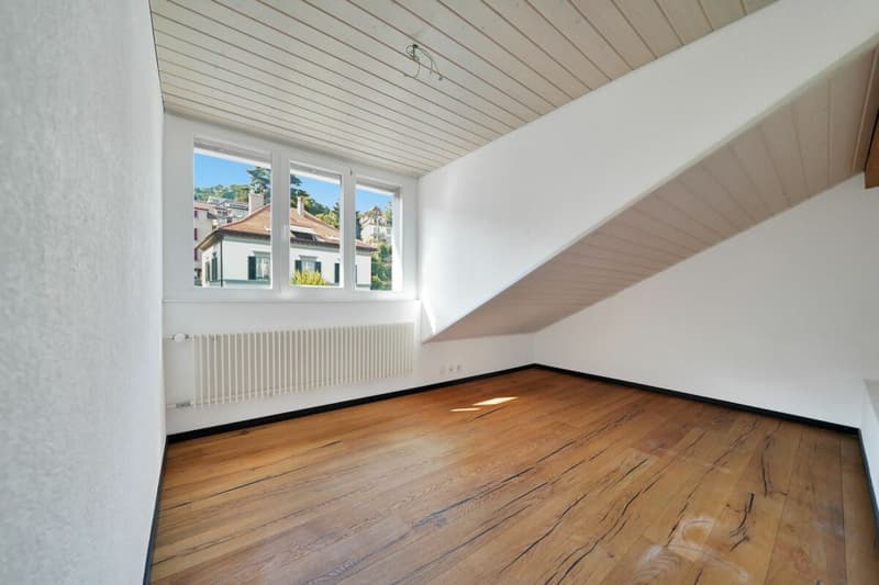 Helle 3.5-Zimmer-Wohnung mit Balkon in Biel – sofort verfügbar! (16)