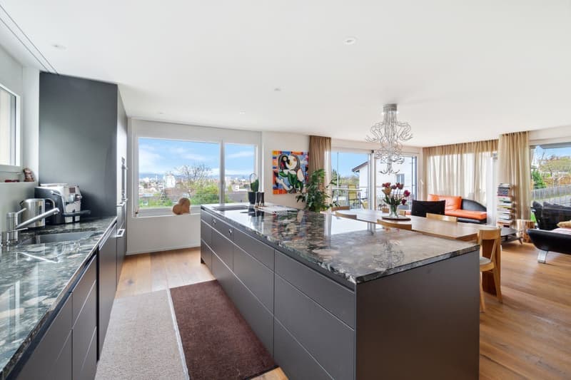 Geräumige 4.5-Zimmer-Wohnung mit Balkon in Allschwil (5)