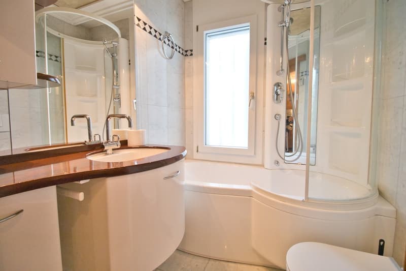 Charmant appartement de 2.5 pièces avec balcon à Bern (9)