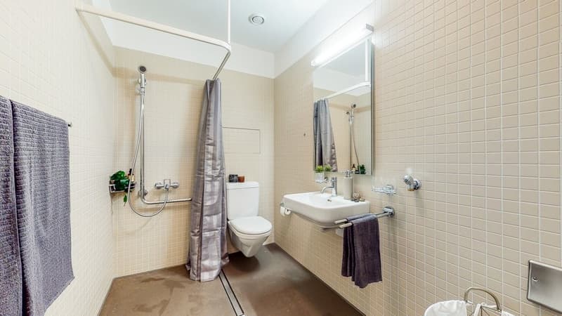 Charmante 2.5-Zimmer-Wohnung mit Balkon in Ittigen (3)