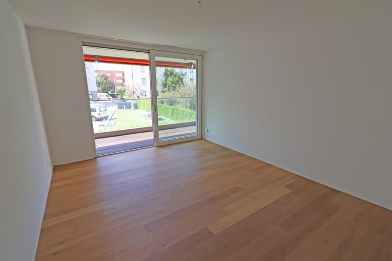 Geräumige 4.5-Zimmer-Wohnung mit Balkon in Zürich-Altstetten (4)