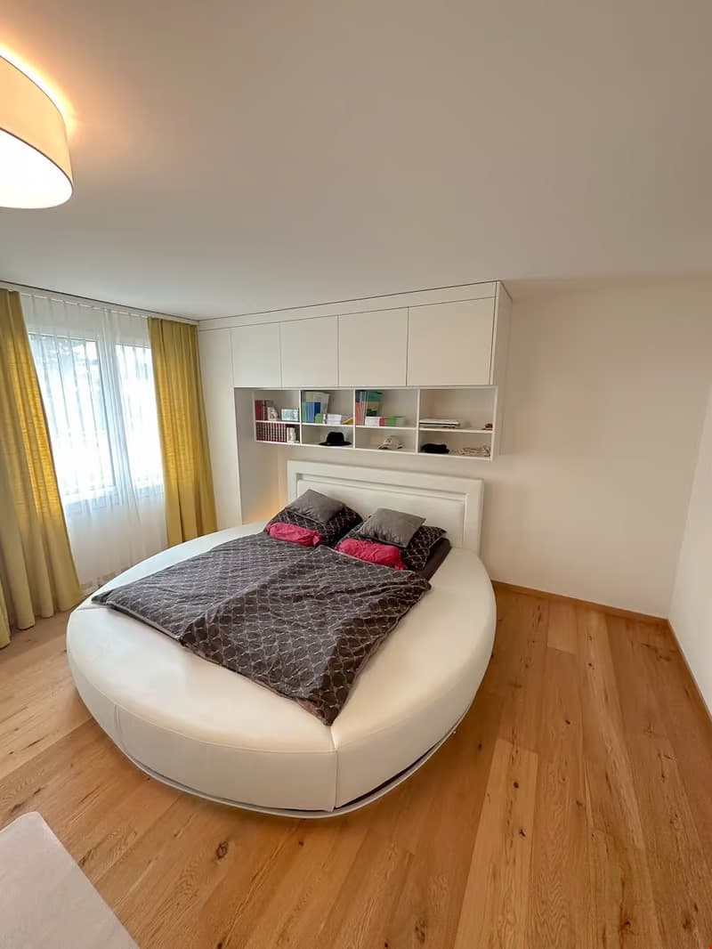 Charmante 2.5-Zimmer-Wohnung mit Balkon an der Büttenenhalde in Luzern (1)