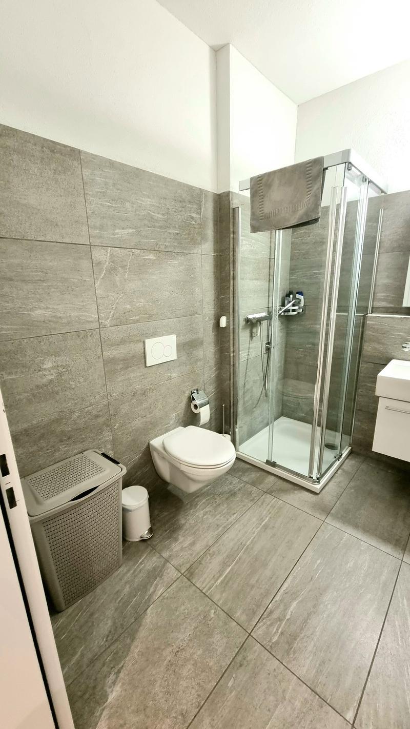 Helle 3.5-Zimmer-Wohnung mit Balkon in Wallisellen – sofort verfügbar! (6)