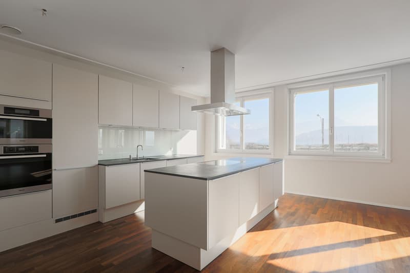 Grosszügige 4.5-Zimmer-Wohnung mit Balkon in Luzern – sofort verfügbar (6)