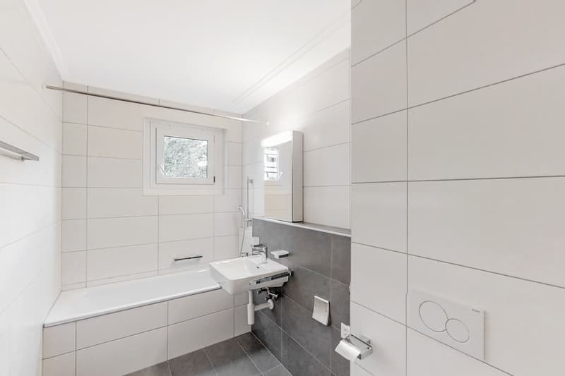 Spacieux appartement de 5.5 pièces avec balcon à Lausanne (1)