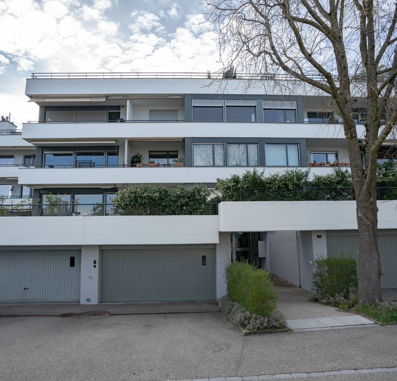 Gepflegte Wohnung an sehr ruhiger Lage (5)