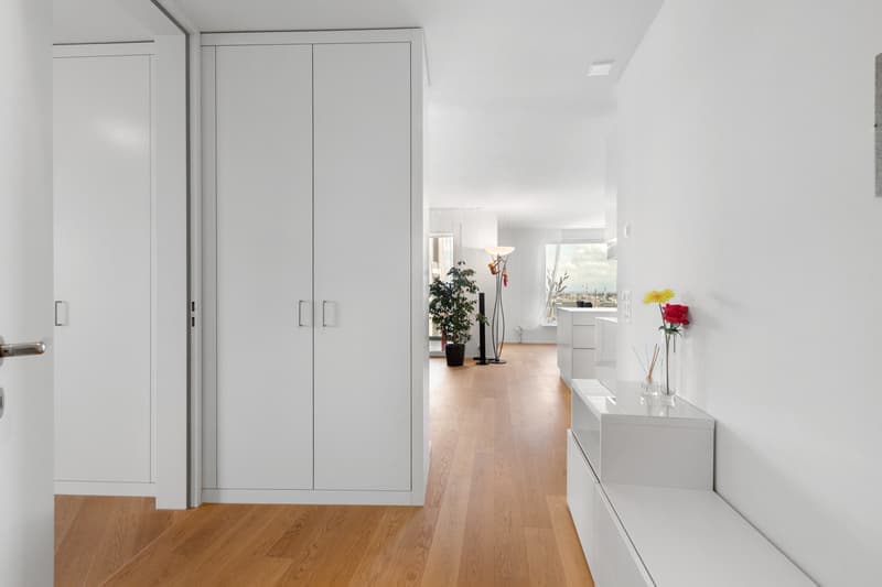 Moderne 3.5-Zimmer-Wohnung mit Stadtblick in Wallisellen – sofort verfügbar! (7)