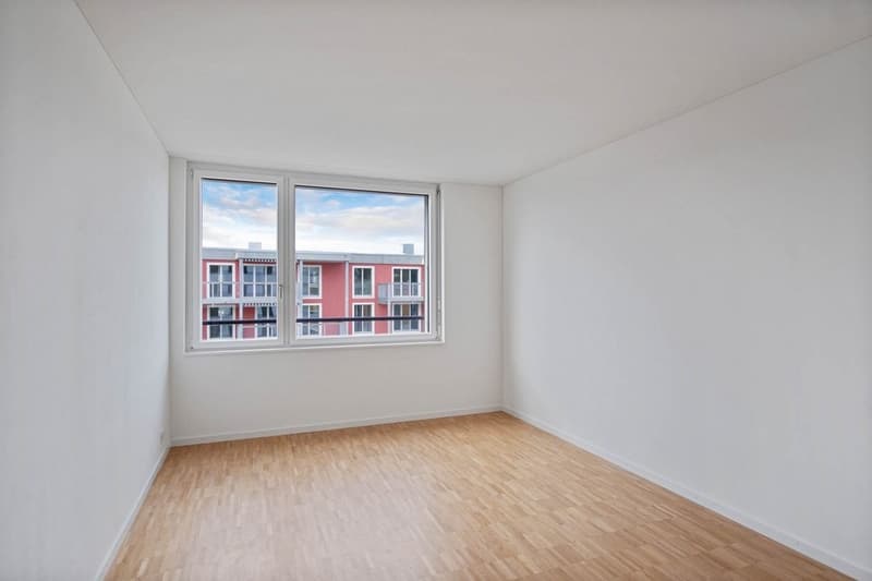 Geräumige 4.5-Zimmer-Wohnung mit Balkon in Schlieren (7)