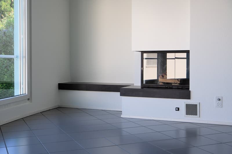 Helle 3.5-Zimmer-Wohnung mit Balkon und Seesicht in Wädenswil (7)