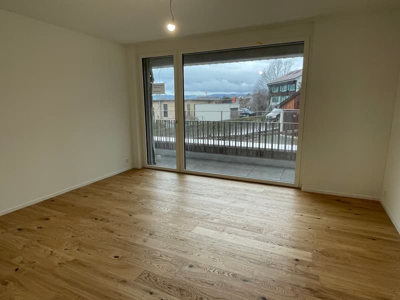 Helle 2.5-Zimmer-Wohnung mit Balkon in Stäfa – sofort verfügbar! (1)