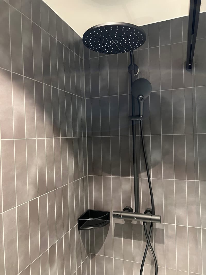 Helle 4.5-Zimmer-Wohnung mit Balkon und Garage in Steinhausen (15)