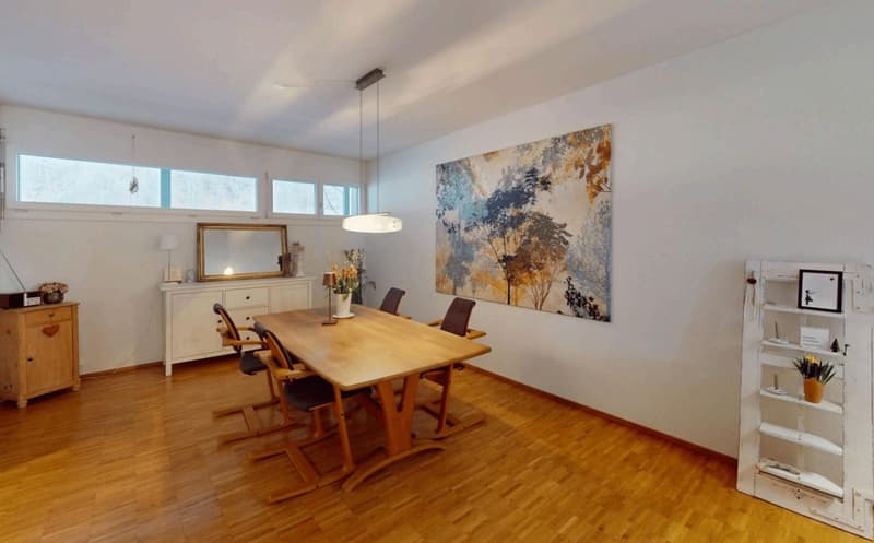 Helle, grosszügige 3,5 Zimmer Wohnung in Stans (4)