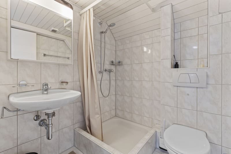 Helle 4.5-Zimmer-Wohnung mit Seesicht in Stäfa – sofort verfügbar (7)