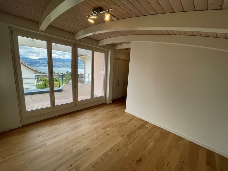 Helle 4.5-Zimmer-Wohnung mit Seesicht in Stäfa – sofort verfügbar (1)