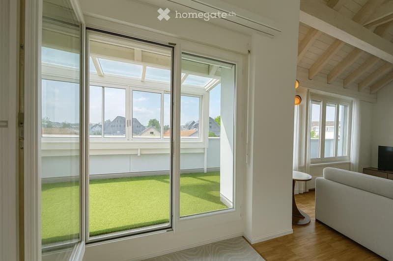 Helle 2.5-Zimmer-Wohnung mit Balkon in Kloten – ab sofort verfügbar! (1)