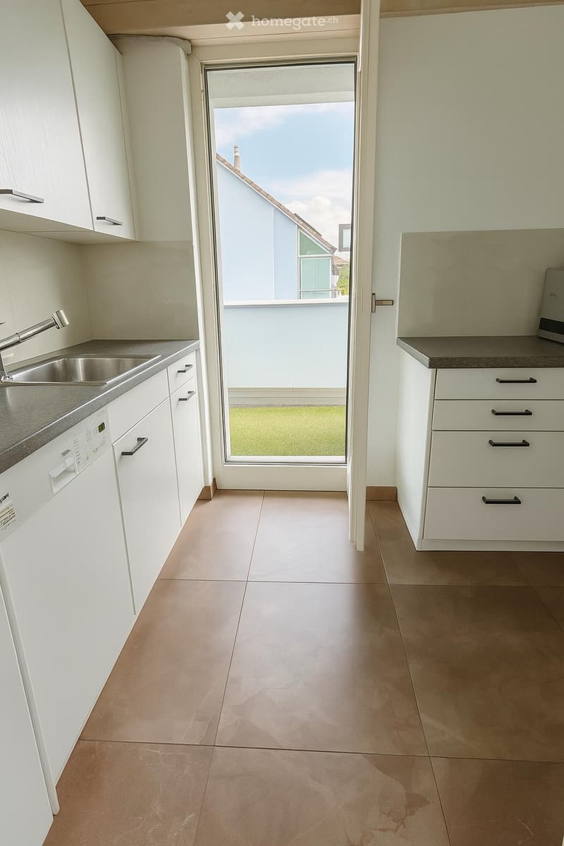 Helle 2.5-Zimmer-Wohnung mit Balkon in Kloten – ab sofort verfügbar! (10)