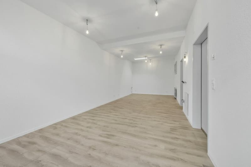 STUDIO IN EFFRETIKON: IHR NEUER ARBEITSPLATZ (6)