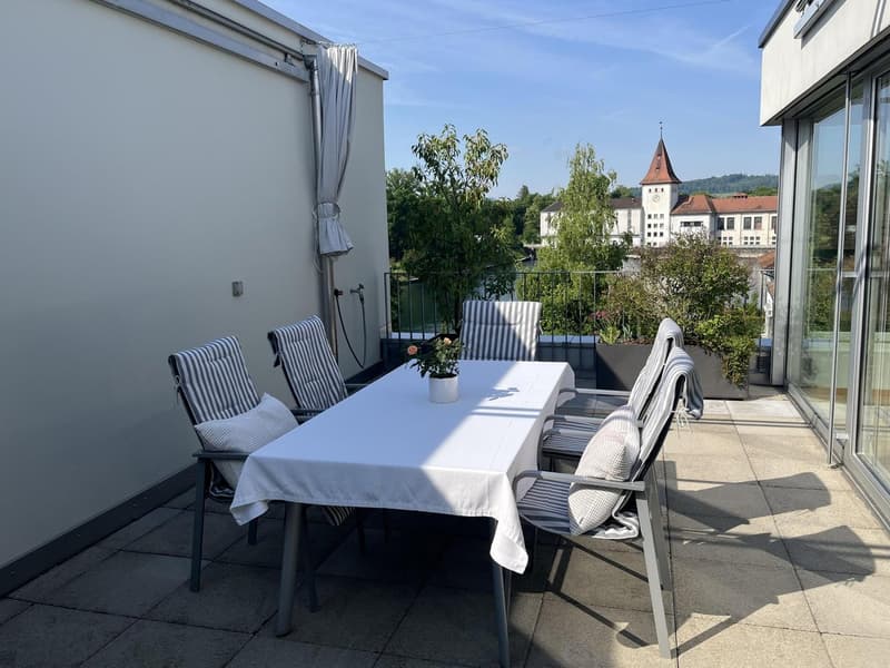 Helle 5-Zimmer-Wohnung mit Balkon und Bergpanorama in Aarau (9)