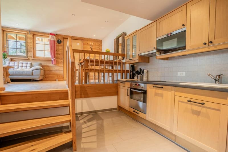 Exclusive secondary residence chalet directly on the ski slope (18)