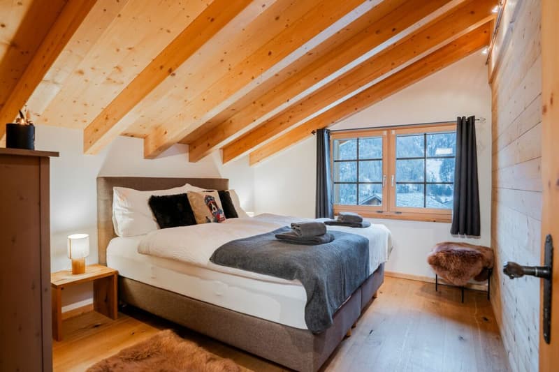 Exclusive secondary residence chalet directly on the ski slope (7)