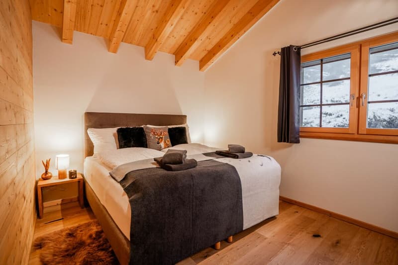 Exclusive secondary residence chalet directly on the ski slope (6)