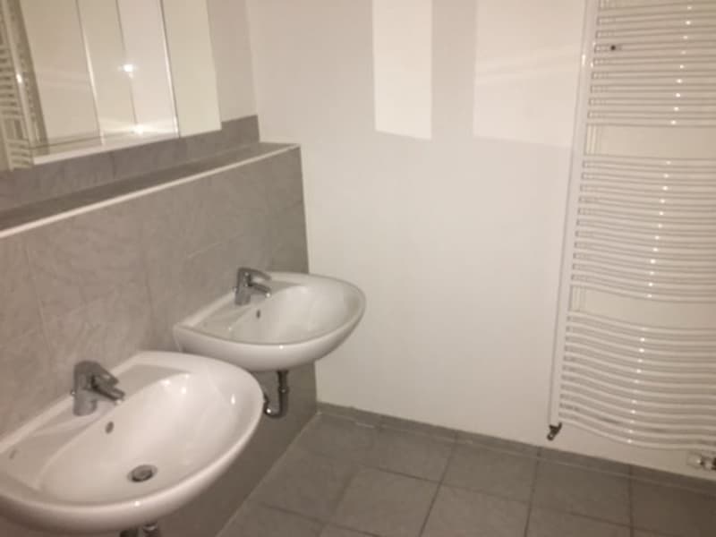 Möbliertes Zimmer zu vermieten inklusive Zimmerreinigung (8)