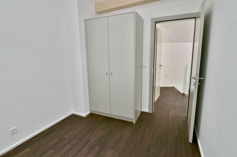 Oggetto raro! Casa a schiera incantevole di 3.5 locali, nuova, con fascino! (7)