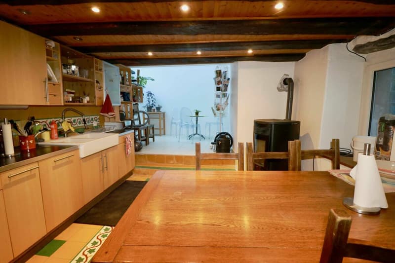 Nel cuore del Vecchio Borgo di Martigny, una bellissima casa familiare, piena di charme con 5.5 locali, ideale come casa familiare o casa degli ospiti. (4)