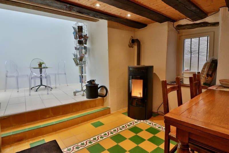 Nel cuore del Vecchio Borgo di Martigny, una bellissima casa familiare, piena di charme con 5.5 locali, ideale come casa familiare o casa degli ospiti. (3)
