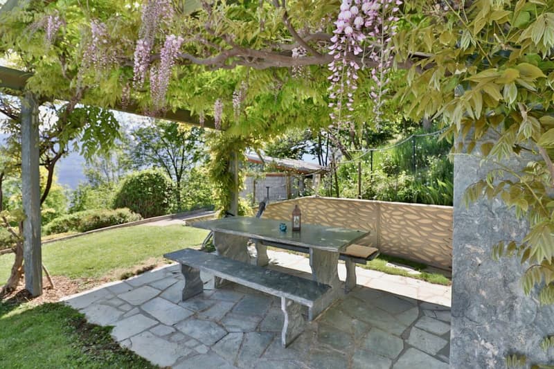 Magnificent property in PPE with 3 apartments (6.5 rooms + 3.5 rooms + 2.5 rooms) in the heights of Savièse (5)