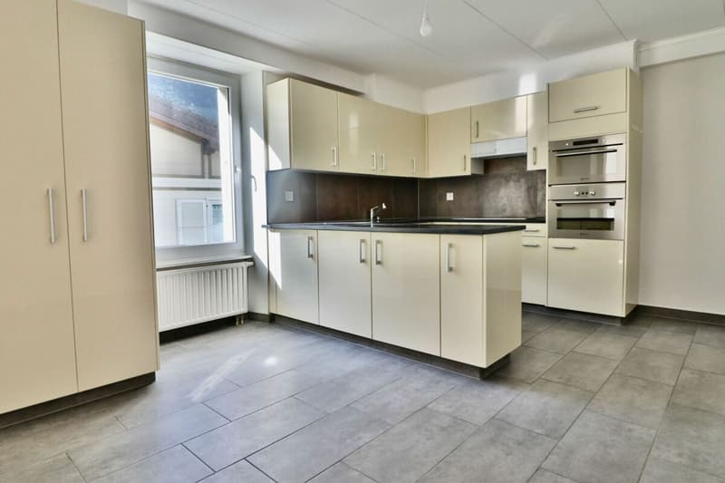 Charrat - 3.5 room apartment renovated in small PPE (2)