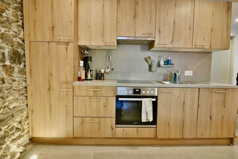Beautiful 2.5-room apartment completely renovated. (3)