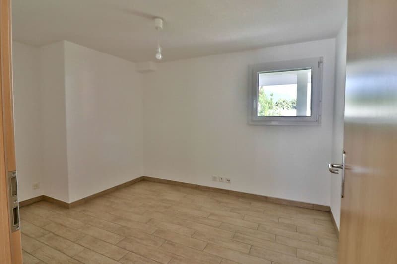 Apartment 3.5 rooms with XXL terrace (8)