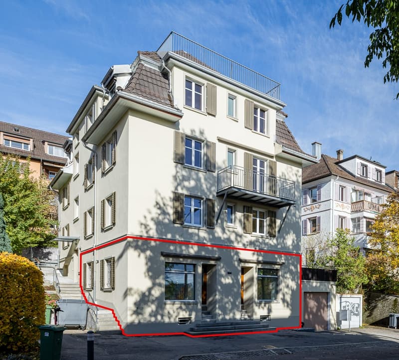 3-story residential building, multiple windows, red marking line indicating an apartment, balcony at the top floor