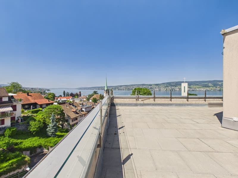 Vivere con vista panoramica sul lago: appartamento spazioso 5.5 locali con terrazza XXL (16)