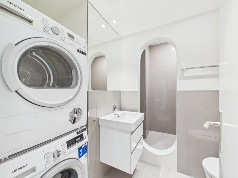 Wohnen mit Panorama-Seesicht: Grosszügige 5.5-Zimmer-Wohnung mit XXL-Terrasse (15)