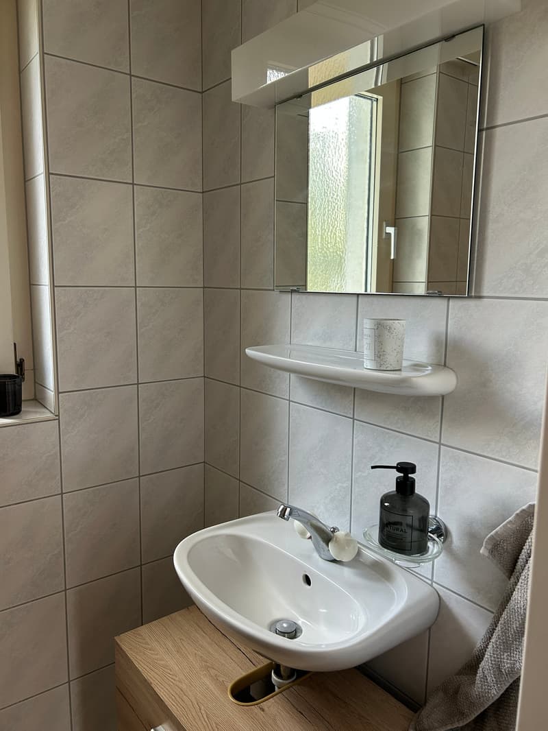 Stilvolle 4.5-Zimmer-Wohnung im 1. Obergeschoss zu vermieten (9)