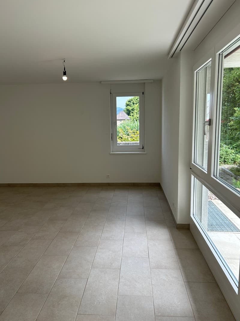 Appartamento ristrutturato in una zona tranquilla – luminoso & spazioso con balcone (8)
