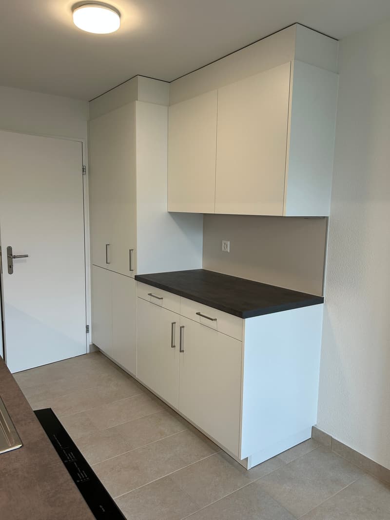 Sanierte Wohnung in ruhiger Lage – hell & geräumig mit Balkon (3)