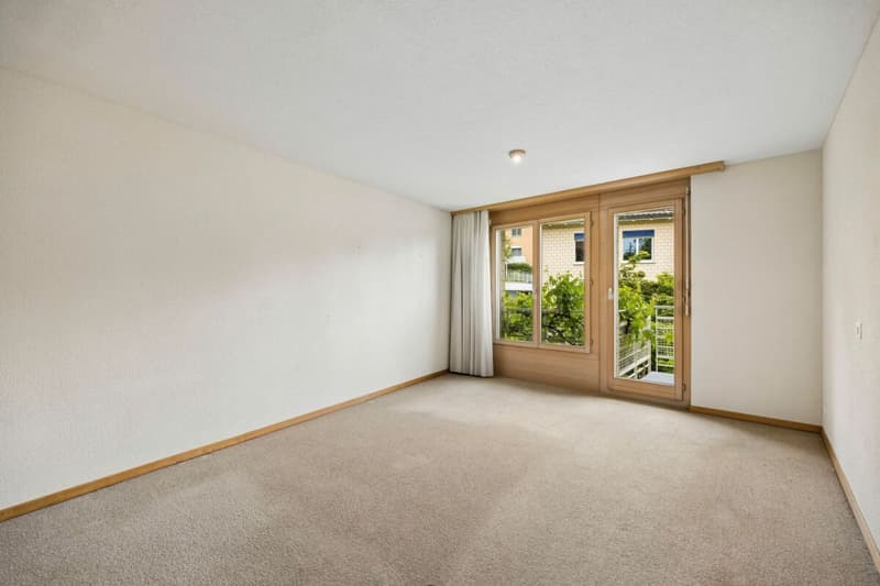 Spacious 6 1/2 room semi-detached house in Rotkreuz (26)