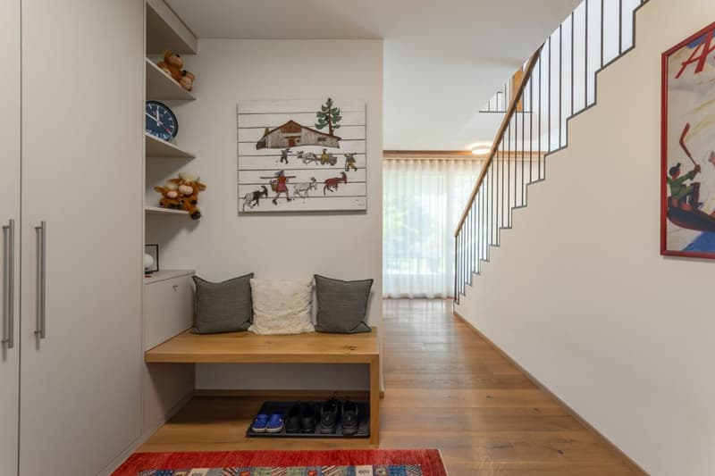 Dreamy beautiful single-family house with large surroundings (4)