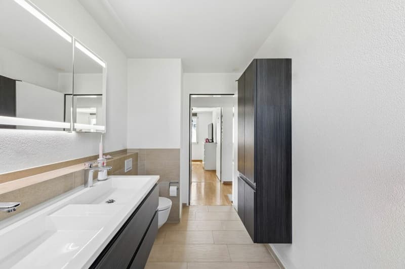 moderne 4 1/2 Zimmerwohnung mitten in Rotkreuz (18)
