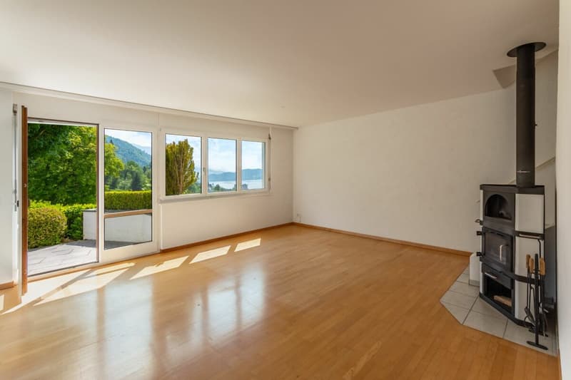 Wohnzimmer der 4 1/2 Zimmerwohnung