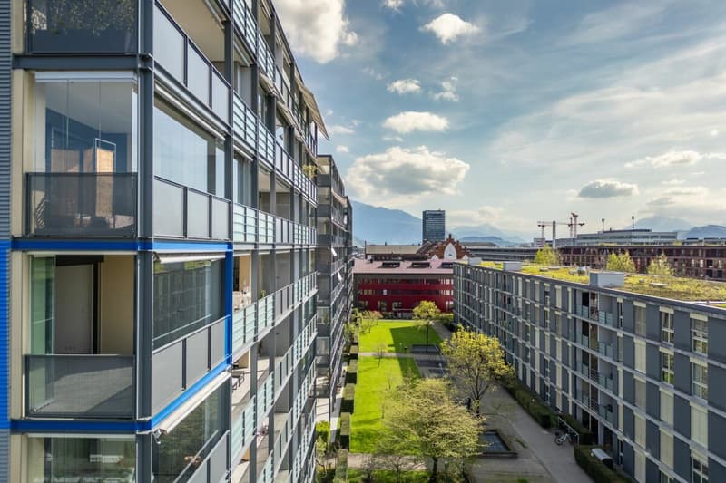 4 1/2-Zimmer-Stadtwohnung an zentraler und ruhiger Lage in Zug (2)