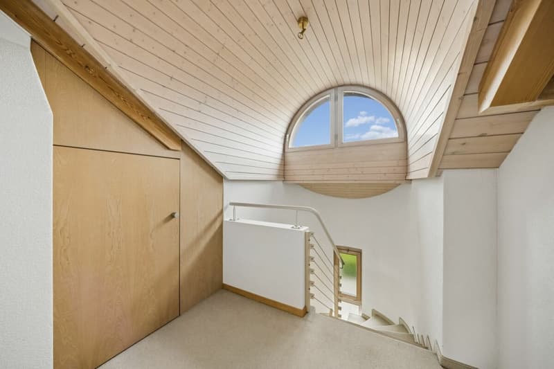 grosszügiges 6 1/2 Zimmer-Doppeleinfamilienhaus in Rotkreuz (30)