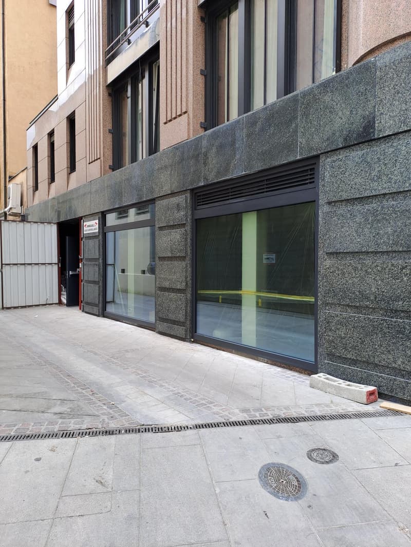 In affitto – Eccezionale arcade nel centro di Ginevra (4)
